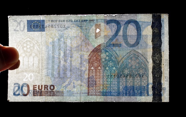Найнижчу мінімальну зарплату в Західній Європі підвищили на 20 євро 