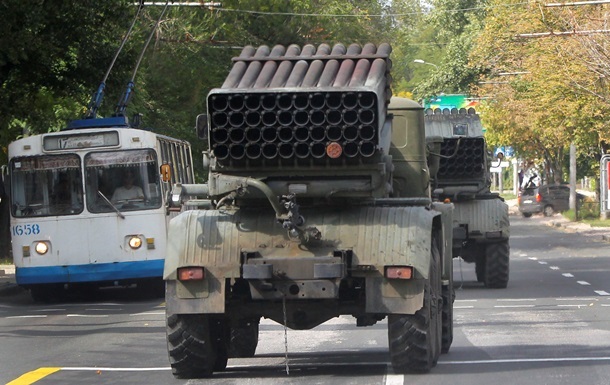 У Луганській області силовиків знову обстрілюють  Градами  - ОДА 