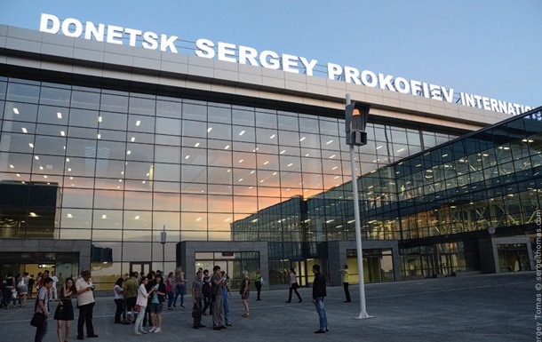 Штурм Донецкого аэропорта: сепаратисты говорят о взятии терминала