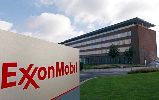 ExxonMobil заморозила 9 из 10 проектов в России