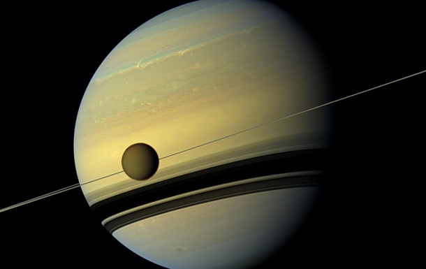 В NASA снова обнаружили загадочный объект на крупнейшем спутнике Сатурна