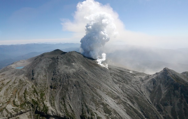 Понад 20 людей стали жертвами виверження вулкана Онтаке 