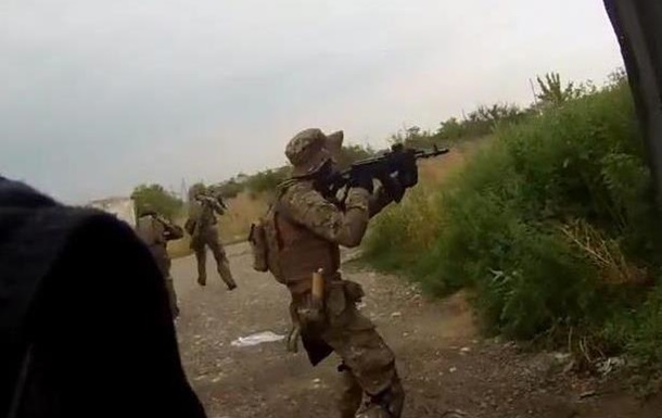 От первого лица: батальон Азов показал, как ходил в разведку под Иловайском