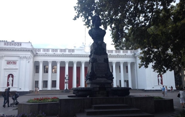 В Одесі планується знесення пам ятників Пушкіну і Катерині II - Правий сектор 