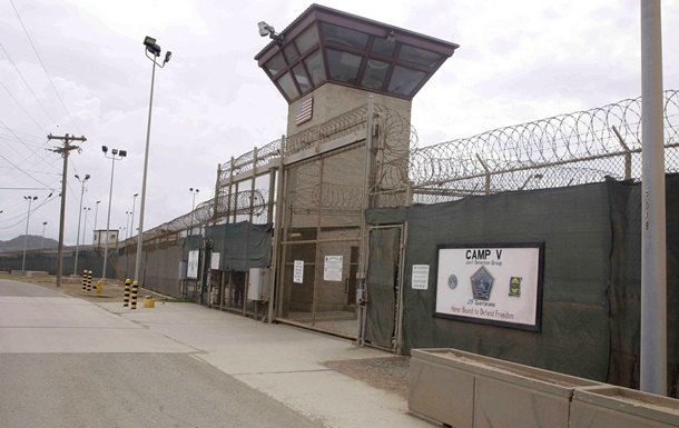 Обама не закриватиме в язницю в Гуантанамо