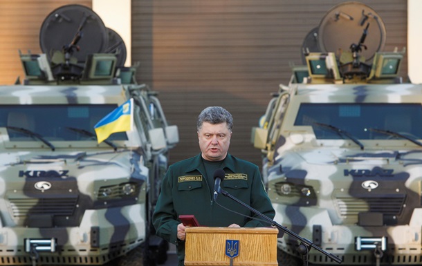 Порошенко обещает усилить защиту Харькова