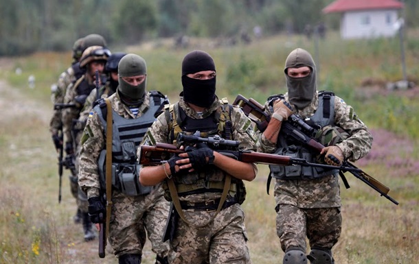 На Луганщине силовики взяли под контроль село Крымское - Москаль