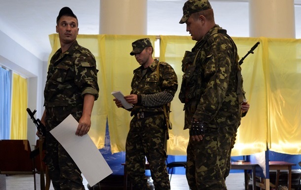 На выборах-2014 смогут проголосовать 10 тысяч военных в зоне АТО 
