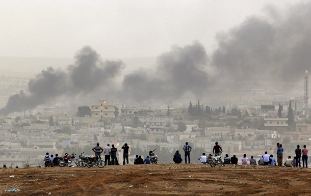 Пентагон: авиаудары помогли отбить высоту близ Кобани