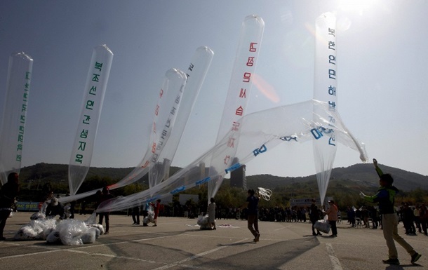 КНДР приравнял запуск воздушных шаров к объявлению войны