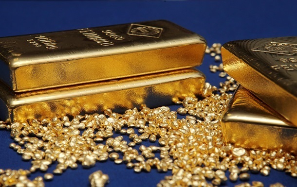Россия наращивает золотые резервы шестой месяц подряд