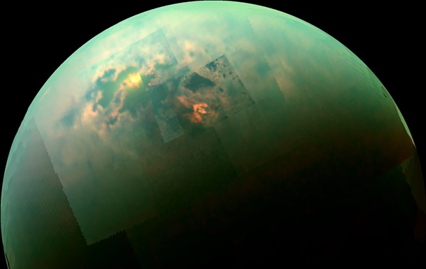 Зонд Cassini сфотографував відображення Сонця на поверхні морів Титана