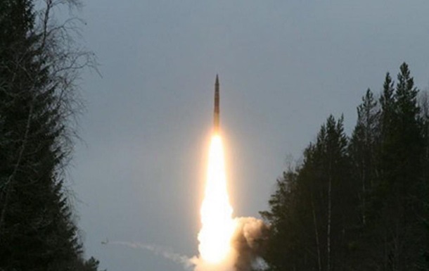 Росія випробувала міжконтинентальну балістичну ракету Тополь-М