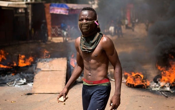 Протести проти захоплення влади поновляться у Буркіна-Фасо 