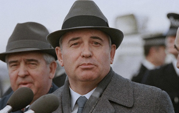 Михаил Горбачев: мир стоит на грани новой холодной войны