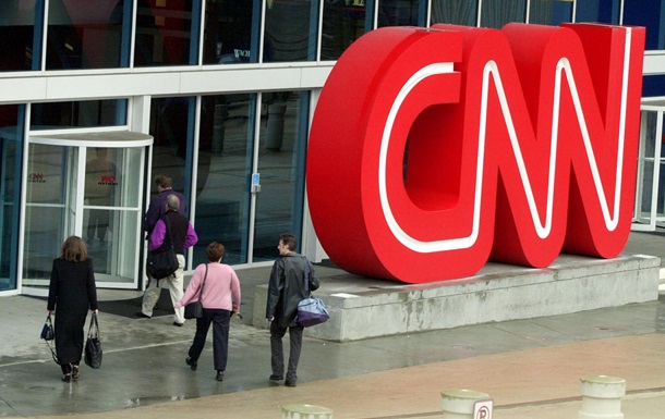 CNN припиняє мовлення в Росії