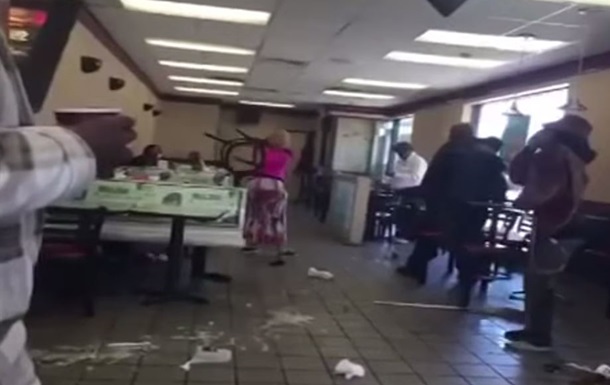 У США жінки, які спізнилися на сніданок в McDonald s, побилися з персоналом