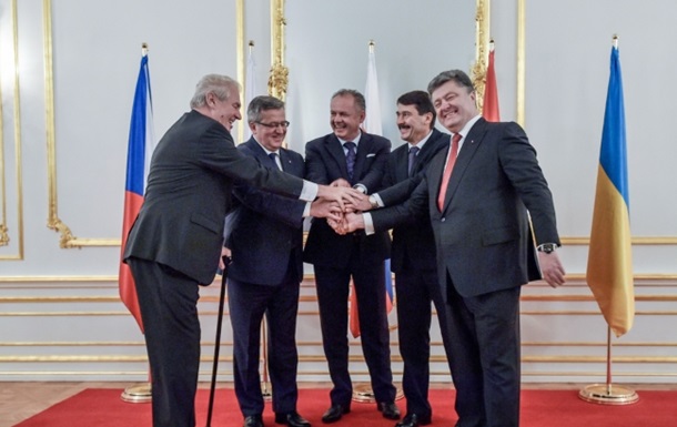 Глава Чехії: Порошенко увійде в історію як президент миру