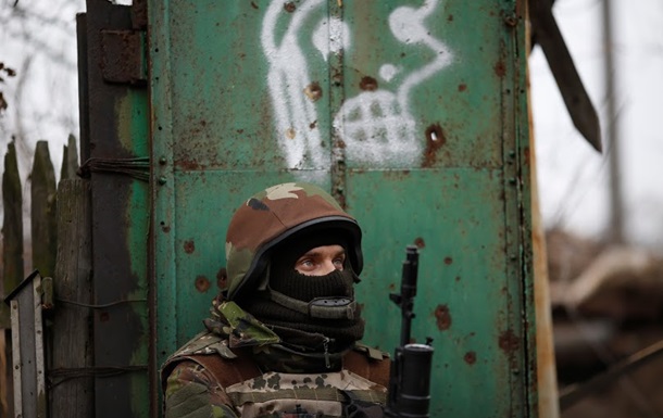 За день в зоне АТО погиб один украинский военный, девять ранены 