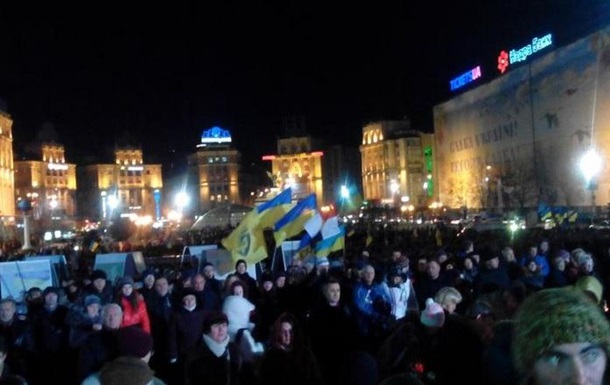 В годовщину революции активисты готовы устроить  третий Майдан 