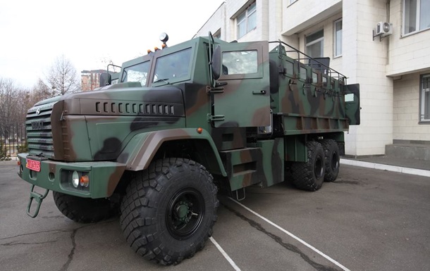 На озброєння Нацгвардії надійшли бронеавтомобілі Raptor