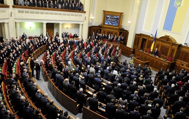 Першу сесію Верховної Ради відкриє Турчинов