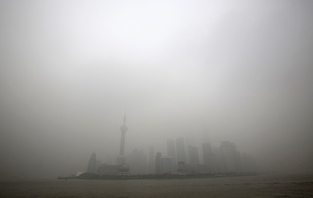 Учені пояснили аномальний смог у Китаї