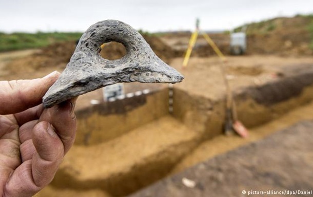 Археологи раскопали деревню возрастом семь тысяч лет