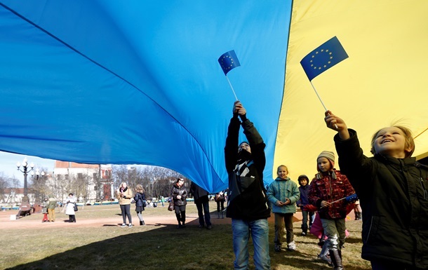 МЗС Чехії: Не варто радити Україні, в якому напрямку їй рухатися