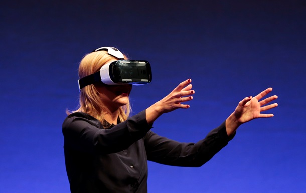 Компанія Samsung випустила шолом віртуальної реальності