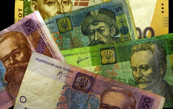 Девальвация рубля тянет вниз гривну - эксперт