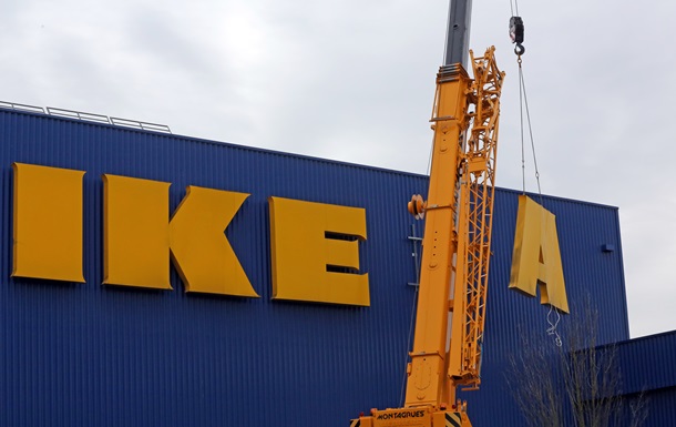 IKEA приостановила в России продажу мебели и техники 