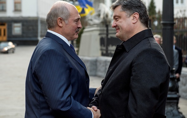 Порошенко предложил Беларуси помощь в развитии отношений с ЕС