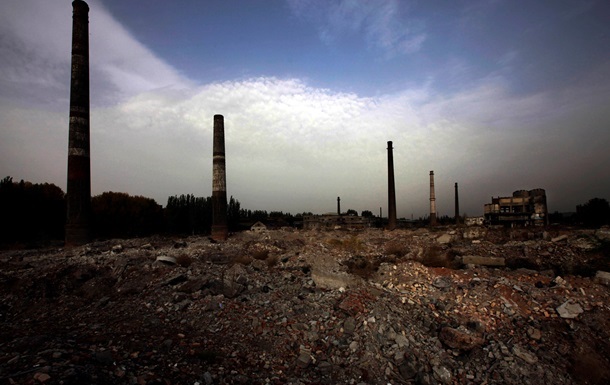 В Украине уничтожено 10% промышленного потенциала – Порошенко