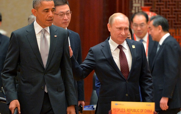 Обама думає, чи їхати до Путіна на святкування 70-річчя Дня перемоги