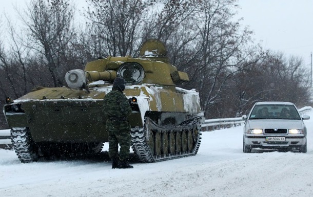На Донбассе сократились обстрелы. Карта АТО за 25 декабря