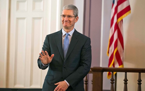 Глава Apple Тім Кук визнаний гендиректором року за версією CNN
