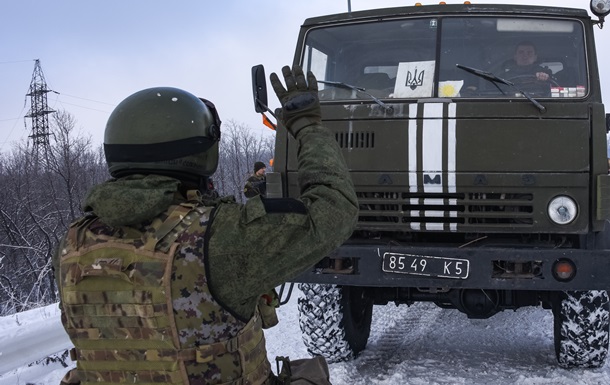 Украина вводит спецпропуска на подконтрольные сепаратистам территории