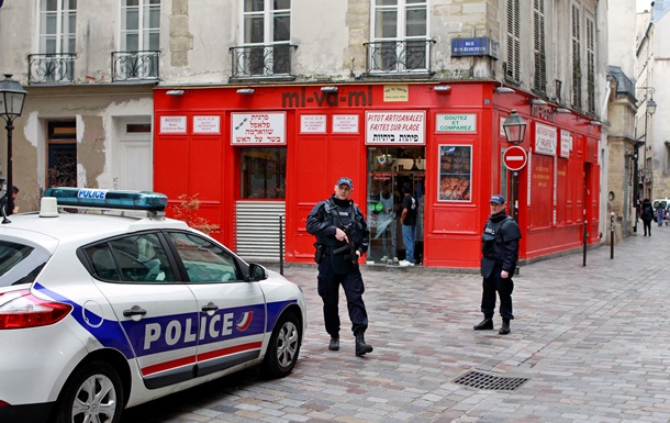 В Париже разыскивают шестерых сообщников террористов – СМИ