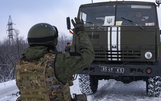 Пропускний режим із зоною АТО відклали на тиждень