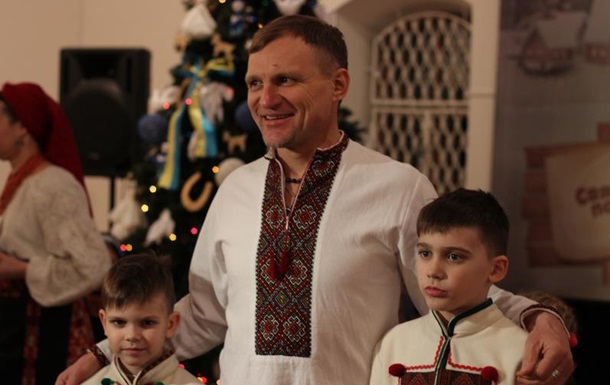 Олег Скрипка впервые показал детей