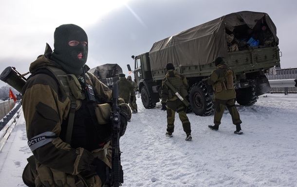 Потери в аэропорту Донецка и взаимные обстрелы. Карта АТО за 15 января