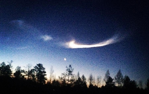 У небі Росії помітили незвичайний об єкт, що світився