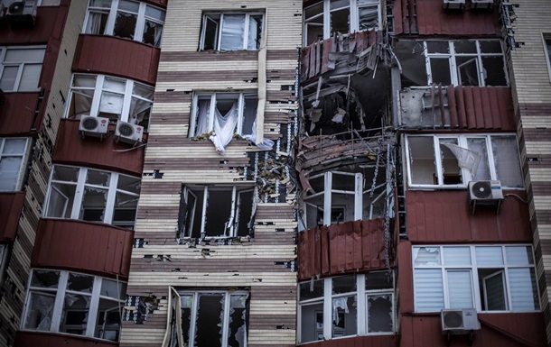 Руйнування в центрі Донецька: фоторепортаж