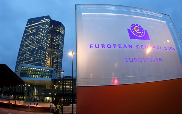 ЕЦБ объявил о начале массовой скупки гособлигаций в еврозоне