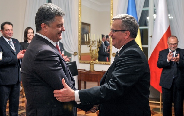 Порошенко и Коморовский проведут двустороннюю встречу 