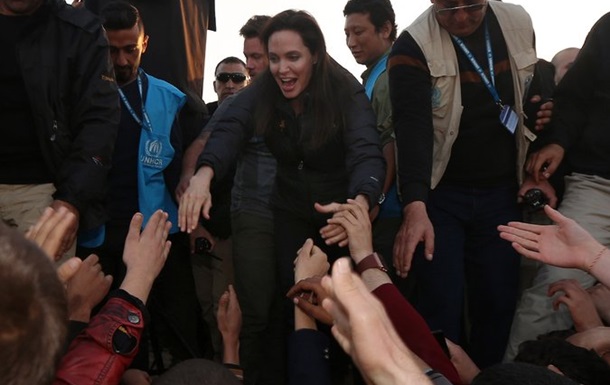 Анджеліна Джолі розповіла про візит до Іраку і Сирії