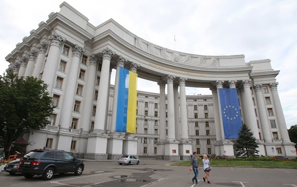 Украина готова встречаться только с подписантами Минского протокола - МИД