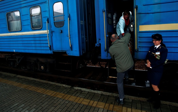 З Харкова запустять два додаткових поїзди на Донбас
