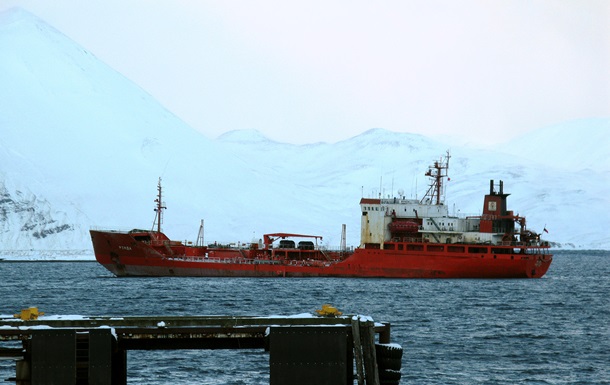 Російський танкер оштрафували в порту Грузії за забруднення моря